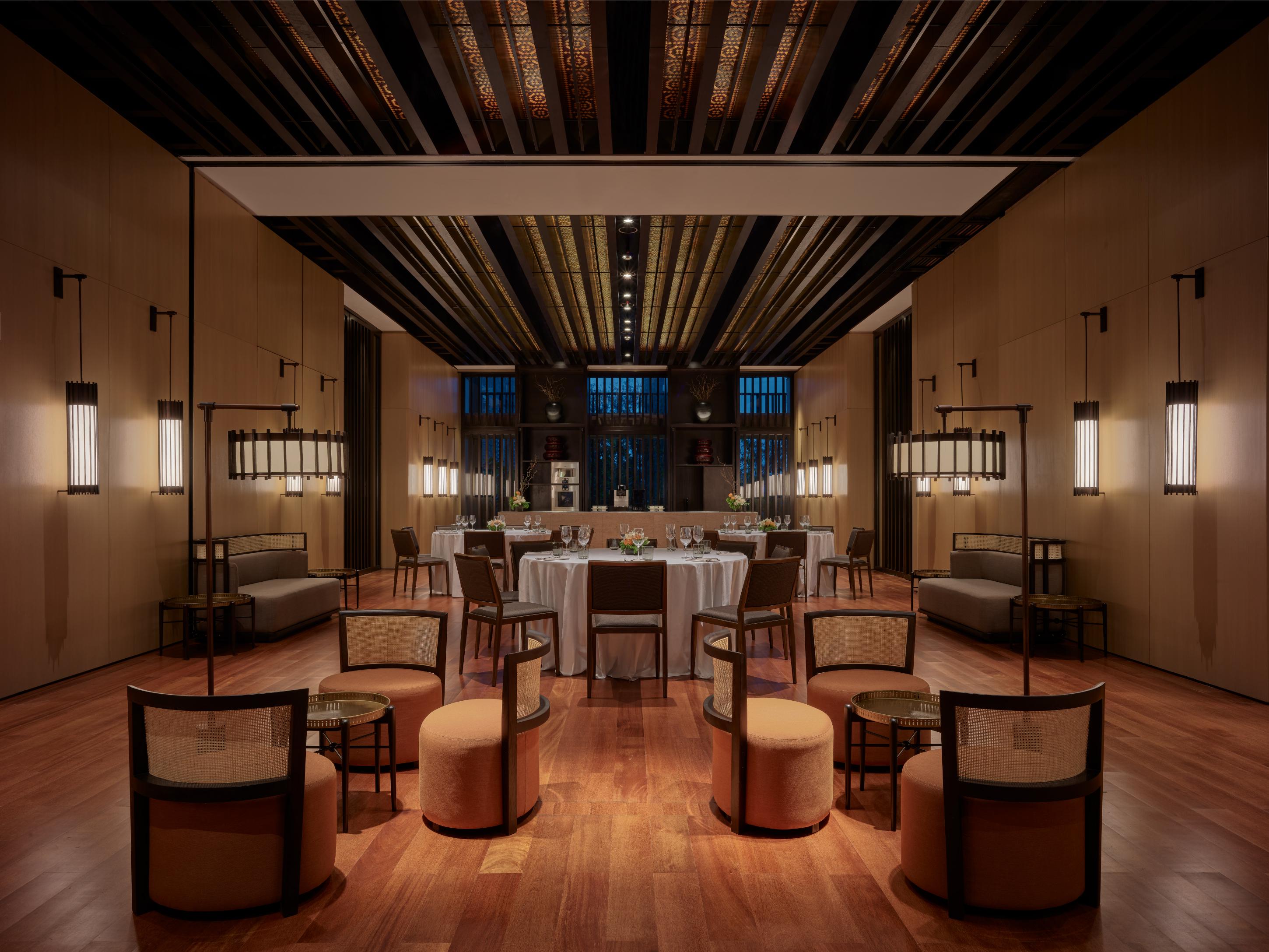 The Ruma Hotel And Residences Kuala Lumpur Eksteriør billede The restaurant
