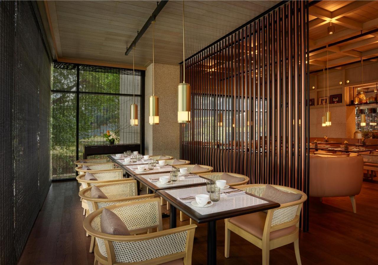 The Ruma Hotel And Residences Kuala Lumpur Eksteriør billede Interior of the restaurant